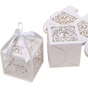 25Pcs/Lot 4x4 inches Laser Cut Pearl Paper Party Wedding Favor Ribbon Candy Box